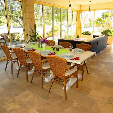 Σπίτι διακοπών House Barakokula *